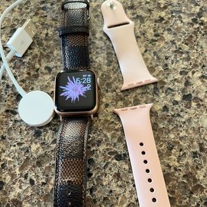 Apple Watch Series 6 GPS +Cellular